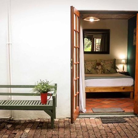 Old Mill Guest House Свелендам Екстериор снимка