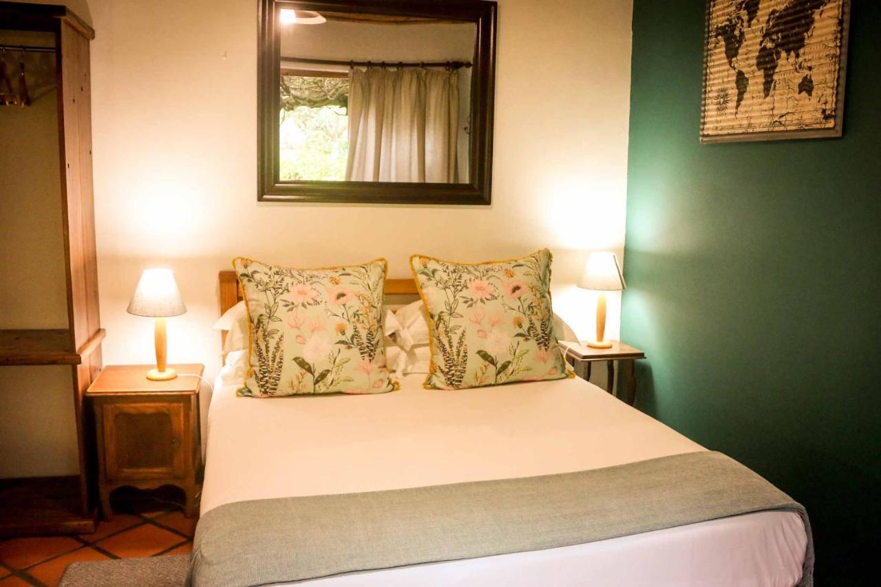 Old Mill Guest House Свелендам Екстериор снимка